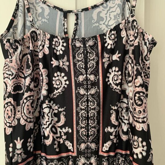 Sami + Dani floral jumper - Picture 5 of 10